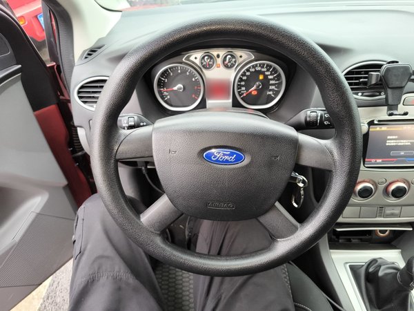 Ford Focus 2013, 112100 км, за 3837 USD - фото 12