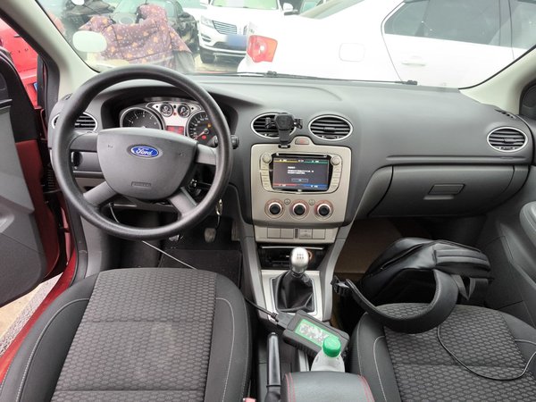Ford Focus 2013, 112100 км, за 3837 USD - фото 20