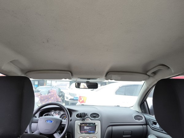 Ford Focus 2013, 112100 км, за 3837 USD - фото 17