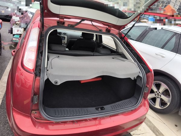 Ford Focus 2013, 112100 км, за 3837 USD - фото 18