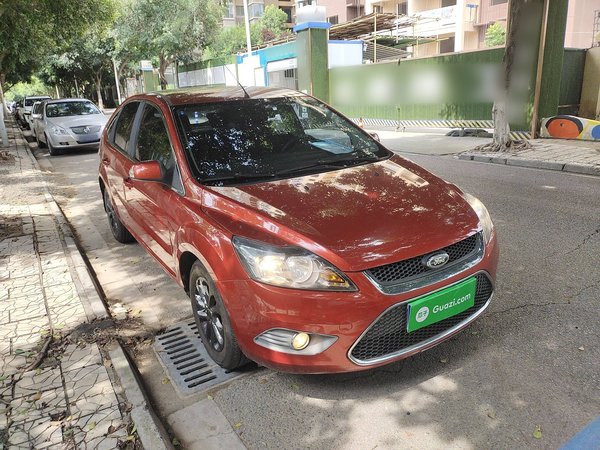 Ford Focus 2013, 127700 км, за 3597 USD - фото 7