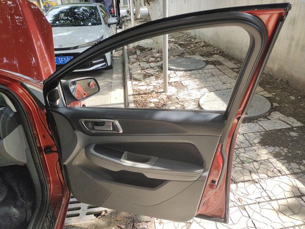 Ford Focus 2013, 127700 км, за 3597 USD - фото 18