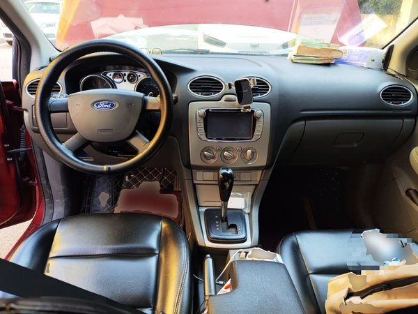 Ford Focus 2013, 77800 км, за 3523 USD - фото 10