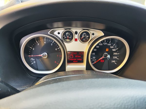 Ford Focus 2013, 77800 км, за 3523 USD - фото 12