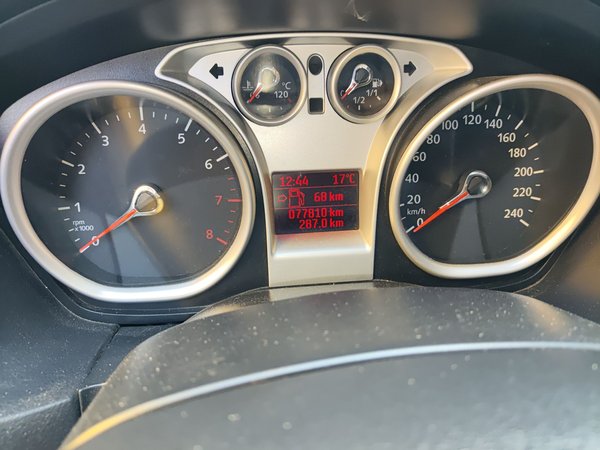 Ford Focus 2013, 77800 км, за 3523 USD - фото 13