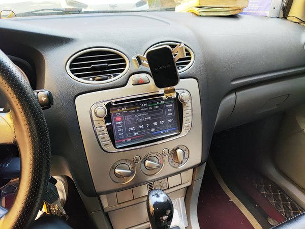 Ford Focus 2013, 77800 км, за 3523 USD - фото 14