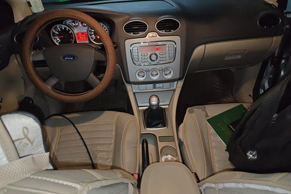 Ford Focus 2013, 19100 км, за 2850 USD - фото 9