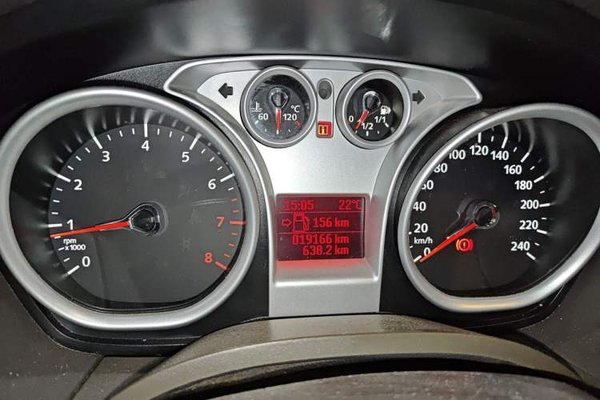 Ford Focus 2013, 19100 км, за 2850 USD - фото 11