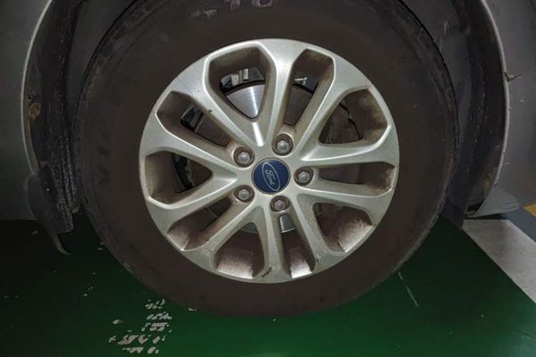 Ford Focus 2013, 19100 км, за 2850 USD - фото 8