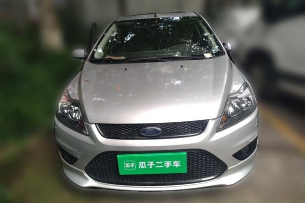 Ford Focus 2013, 51000 км, за 3170 USD