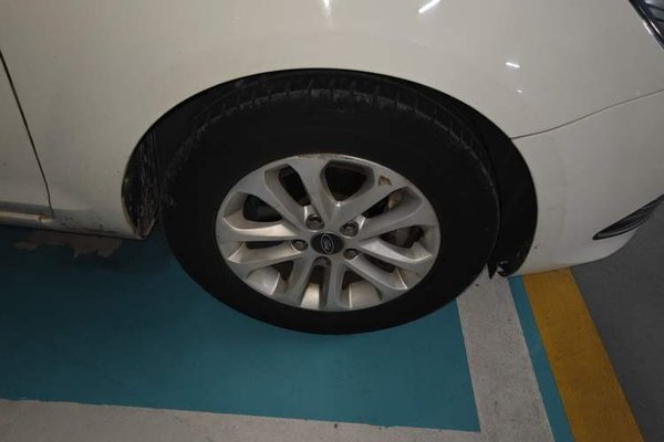 Ford Focus 2013, 102100 км, за 4212 USD - фото 8