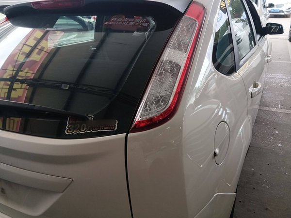 Ford Focus 2013, 116400 км, за 4203 USD - фото 7