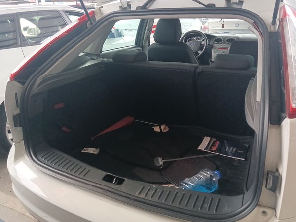 Ford Focus 2013, 116400 км, за 4203 USD - фото 18