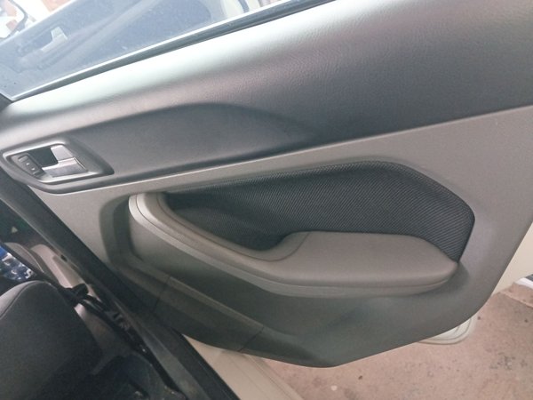 Ford Focus 2013, 116400 км, за 4203 USD - фото 26