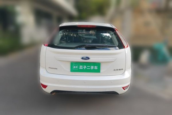 Ford Focus 2013, 116700 км, за 2819 USD
