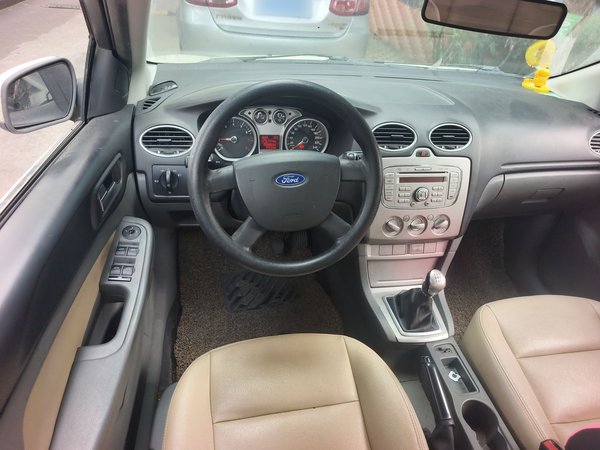 Ford Focus 2013, 159800 км, за 3046 USD - фото 11
