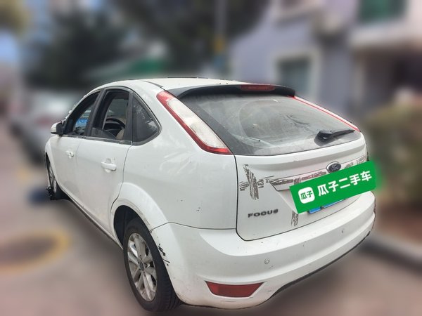 Ford Focus 2013, 159800 км, за 3046 USD - фото 4