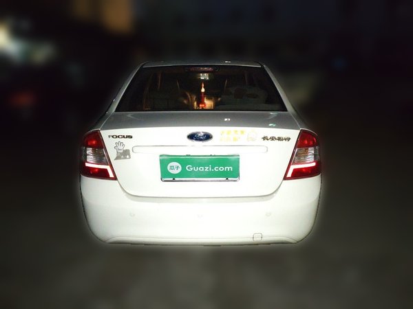 Ford Focus 2013, 68500 км, за 2968 USD