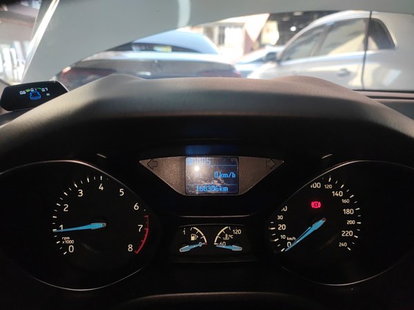 Ford Focus 2015, 168299 км, за 4826 USD - фото 11