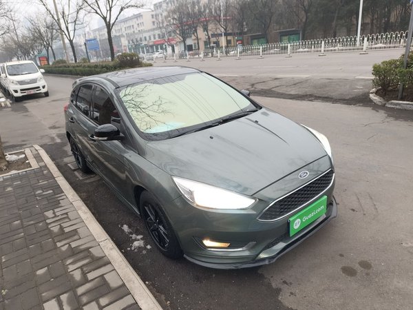 Ford Focus 2015, 114100 км, за 5409 USD