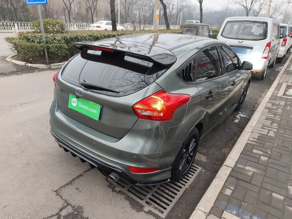 Ford Focus 2015, 114100 км, за 5409 USD - фото 7