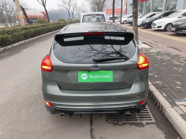 Ford Focus 2015, 114100 км, за 5409 USD - фото 6
