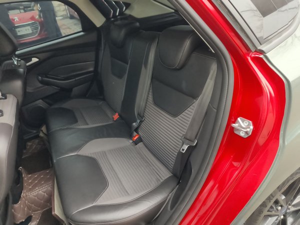 Ford Focus 2015, 114100 км, за 5409 USD - фото 22