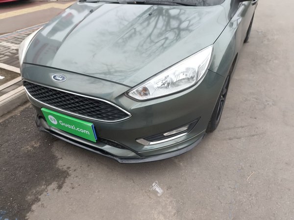 Ford Focus 2015, 114100 км, за 5409 USD