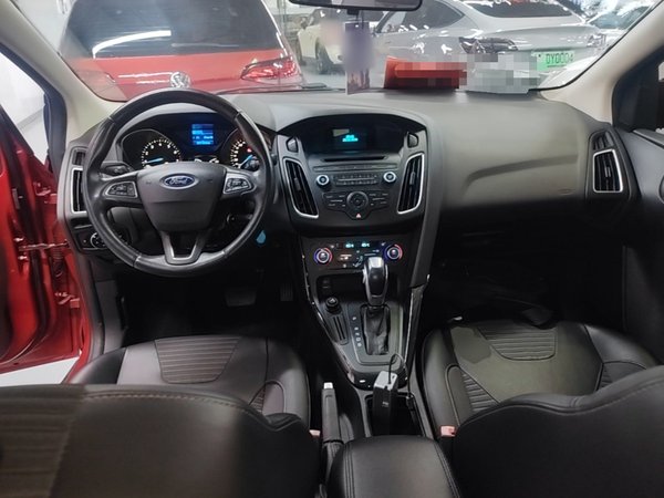 Ford Focus 2015, 97800 км, за 6545 USD - фото 13