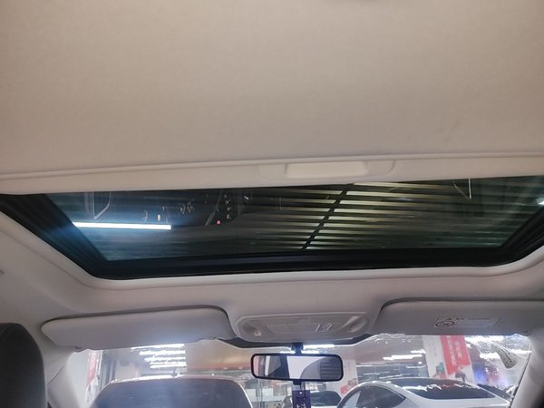 Ford Focus 2015, 97800 км, за 6545 USD - фото 21