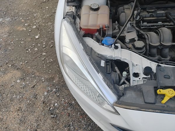 Ford Focus 2015, 108500 км, за 9999999 USD - фото 7