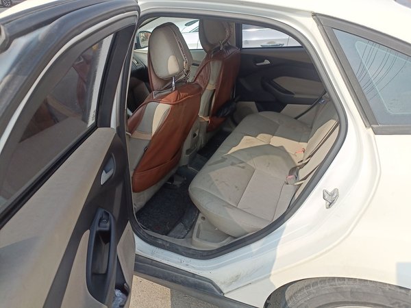 Ford Focus 2015, 123000 км, за 3402 USD - фото 18