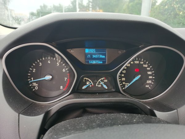 Ford Focus 2015, 142100 км, за 4855 USD - фото 4
