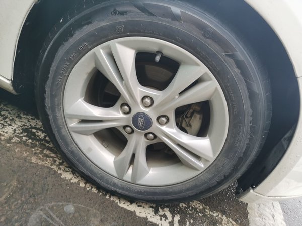 Ford Focus 2015, 142100 км, за 4855 USD - фото 30