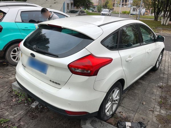 Ford Focus 2015, 153800 км, за 4886 USD - фото 6