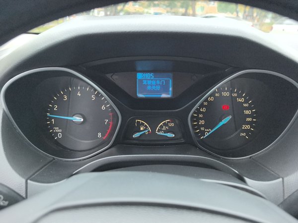 Ford Focus 2015, 153800 км, за 4886 USD - фото 15