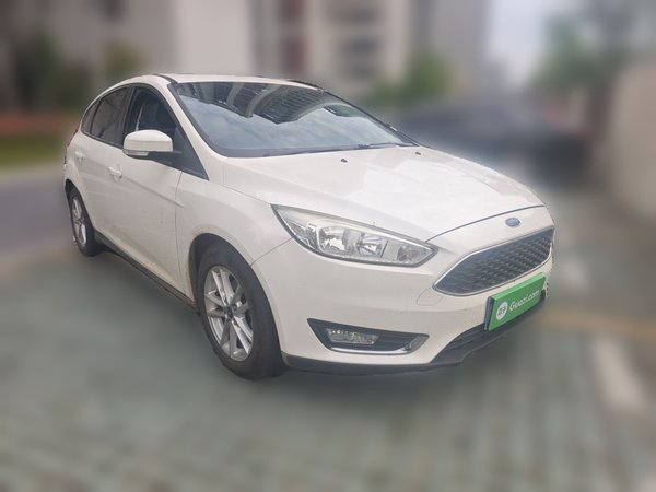 Ford Focus 2015, 155700 км, за 3667 USD