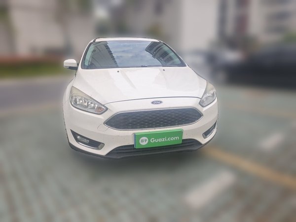 Ford Focus 2015, 155700 км, за 3667 USD
