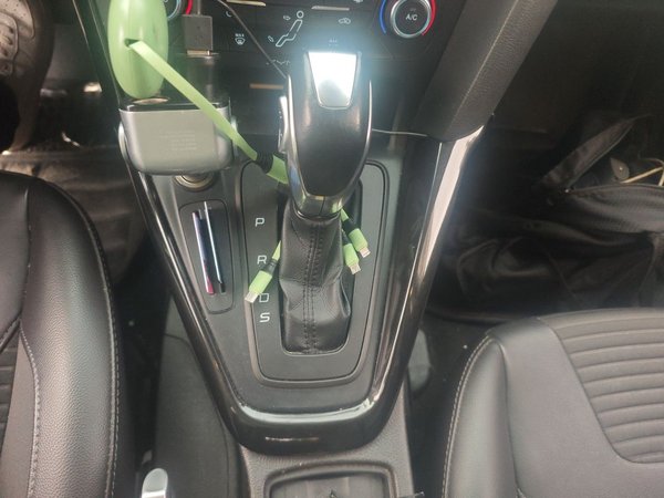 Ford Focus 2015, 155700 км, за 3667 USD - фото 15