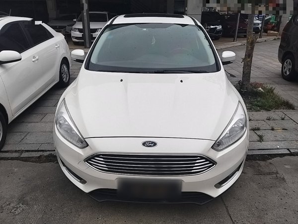 Ford Focus 2015, 158100 км, за 5508 USD