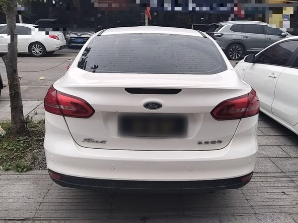 Ford Focus 2015, 158100 км, за 5508 USD