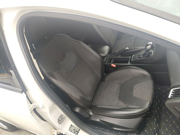 Ford Focus 2015, 158100 км, за 5508 USD - фото 23
