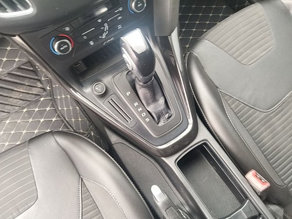 Ford Focus 2015, 158100 км, за 5508 USD - фото 17
