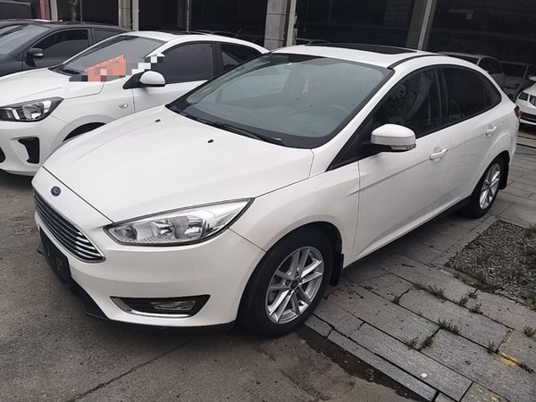 Ford Focus · 2015 год