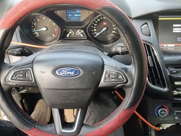 Ford Focus 2015, 173400 км, за 0 USD - фото 11