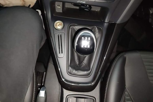 Ford Focus 2015, 27200 км, за 7037 USD - фото 16
