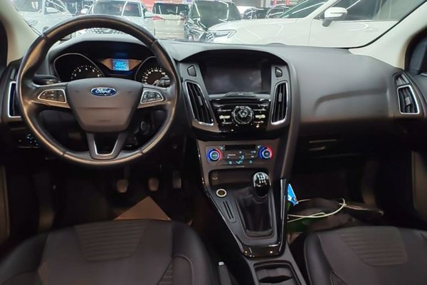 Ford Focus 2015, 61600 км, за 6606 USD - фото 21