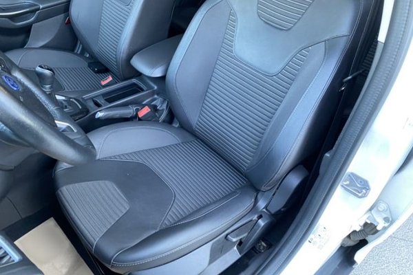 Ford Focus 2015, 61600 км, за 6606 USD - фото 26