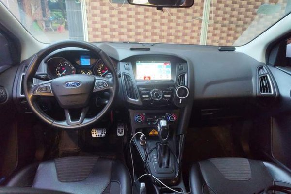 Ford Focus 2015, 69900 км, за 4312 USD - фото 10