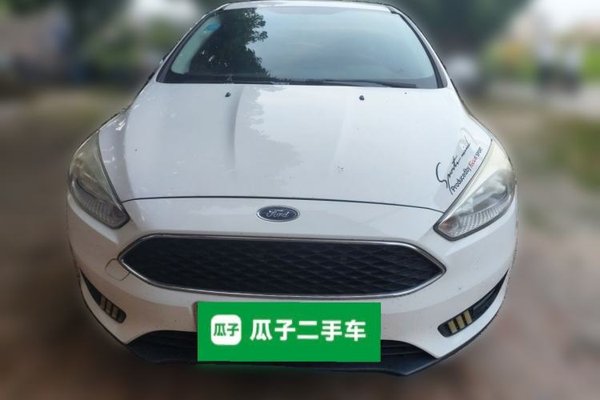 Ford Focus 2015, 69900 км, за 4312 USD